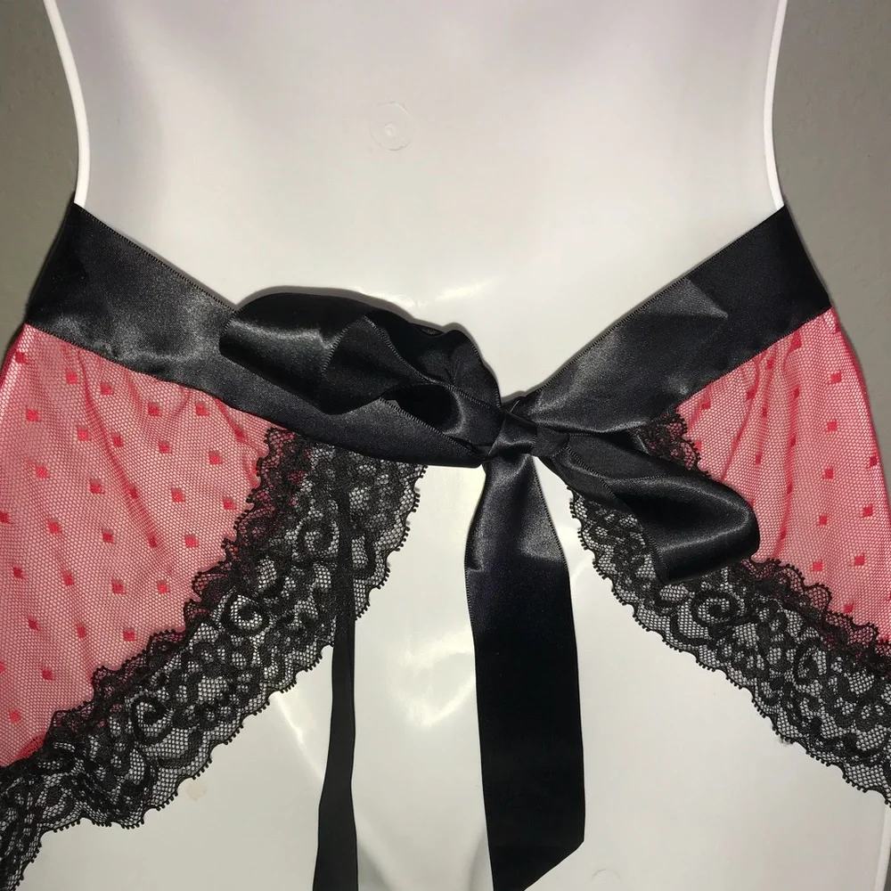 Secret Treasures babydoll‎ lingerie
